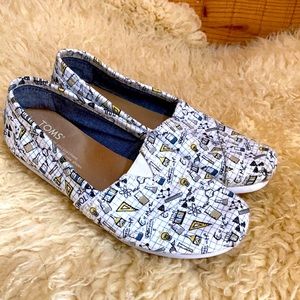 Toms women 5 math/science print